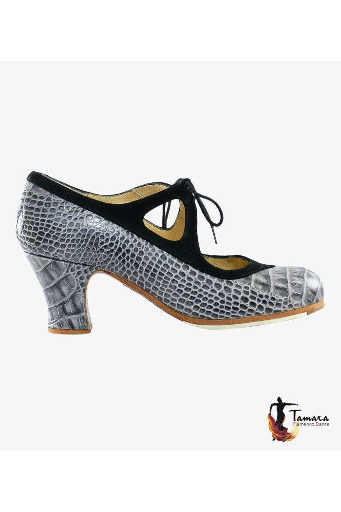  Flamenco shoes - Professionals model Flamenco shoes Candor negro-rojo