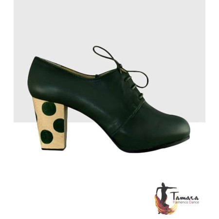 Zapatos flamencos de calle Begoña Cervera Begoña Cervera modelo Blucher plataforma Calle