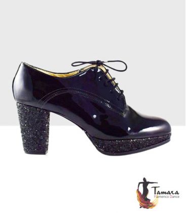 street flamenco style shoes begona cervera - Begoña Cervera - Blutcher with platform Street