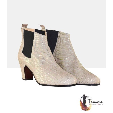 Zapatos flamencos de calle Begoña Cervera Begoña Cervera modelo Botin Calle 