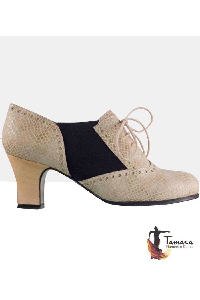 Zapatos flamencos de calle Begoña Cervera Begoña Cervera modelo Sierpes Fantasía Calle 