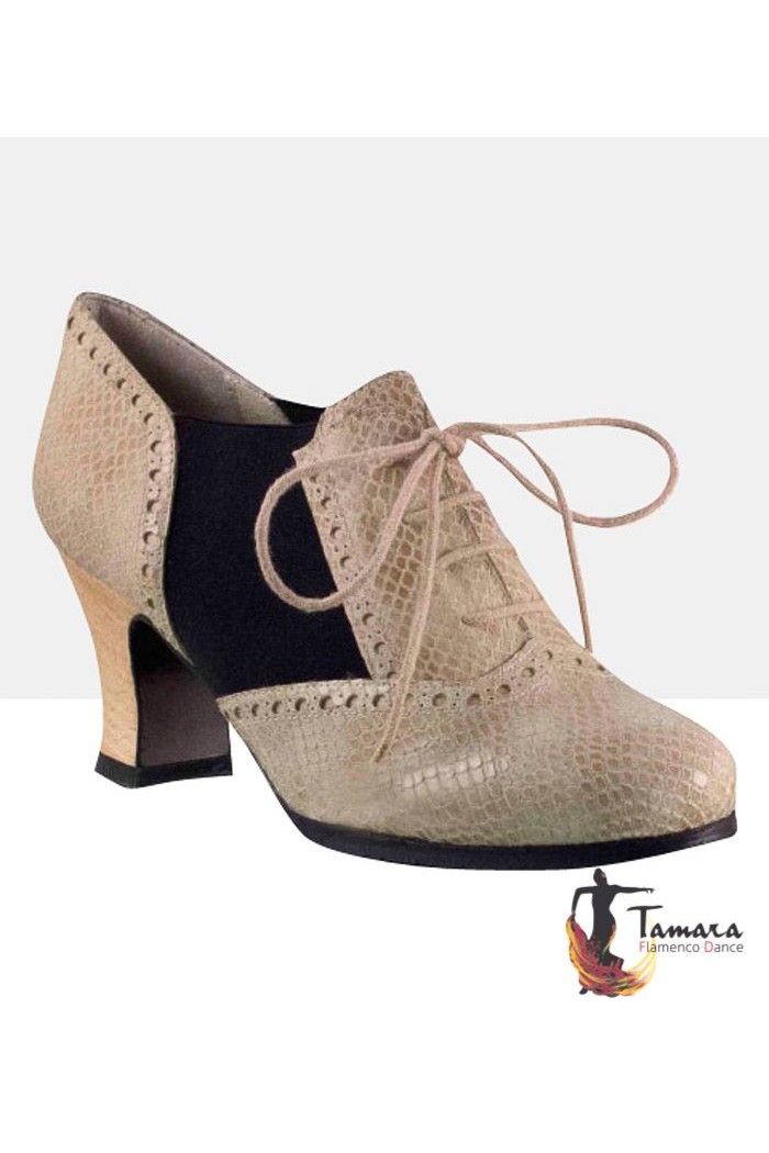 Zapatos flamencos de calle Begoña Cervera Begoña Cervera modelo Sierpes Fantasía Calle 