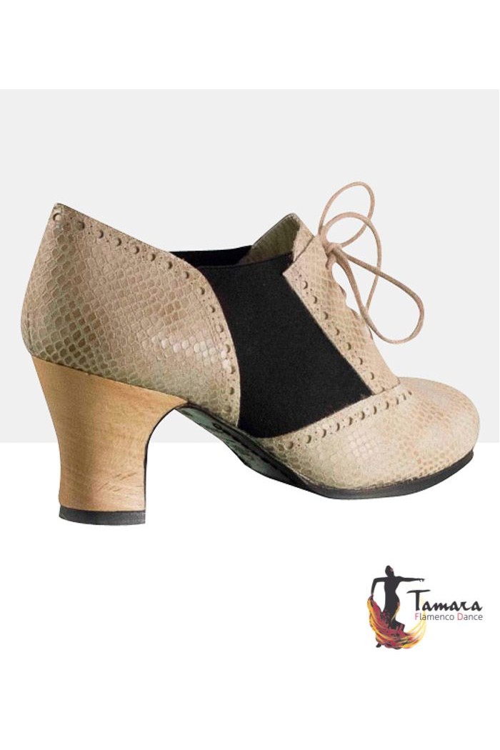 Zapatos flamencos de calle Begoña Cervera Begoña Cervera modelo Sierpes Fantasía Calle 