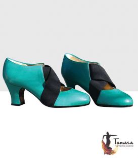 street flamenco style shoes begona cervera - Begoña Cervera - Cruz Street