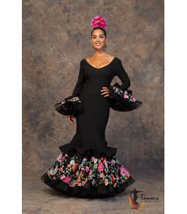 trajes de flamenca 2019 mujer - Aires de Feria - Vestido de gitana Guapa Negro