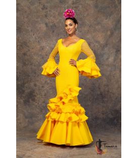 trajes de flamenca 2019 mujer - Aires de Feria - Vestido de gitana Macarena Amarillo
