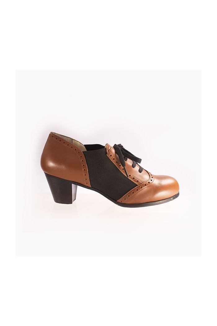 Begoña Cervera Flamenco shoes - Professionals model Flamenco shoes Picado Woman Brown