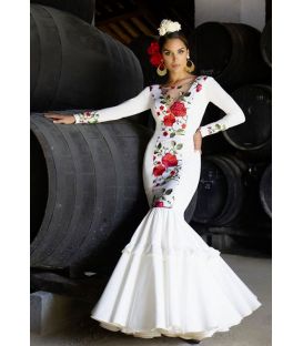 trajes de flamenca 2022 mujer - Aires de Feria - Traje de flamenca 2020