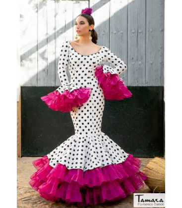 trajes de flamenca 2022 mujer - Aires de Feria - Vestido de flamenca Victoria Lunares