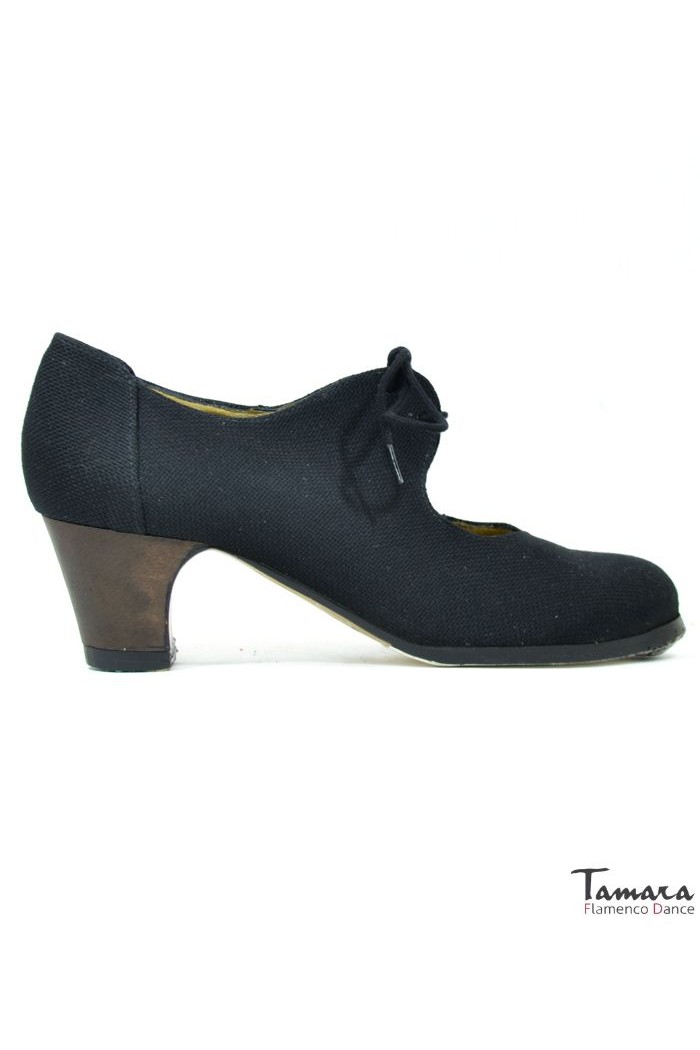 Chaussures professionnelles de flamenco Begoña Cervera modèle Chaussures de flamenco Vegano - En stock 