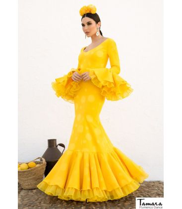 trajes de flamenca 2022 mujer - Aires de Feria - Vestido de sevillanas Murillo Amarillo