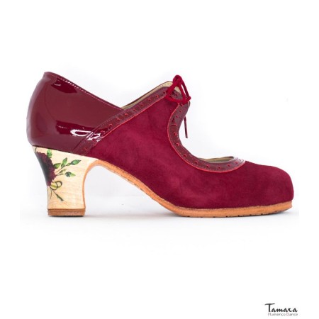 Chaussures professionnelles de flamenco Tamara modèle Chaussures de flamenco Rumba Talon Décoré - Bordeaux - Daim et cuir verni - Impression : Oeillets bordeaux - Carrete 6cm - Largeur Spécial Bordeaux