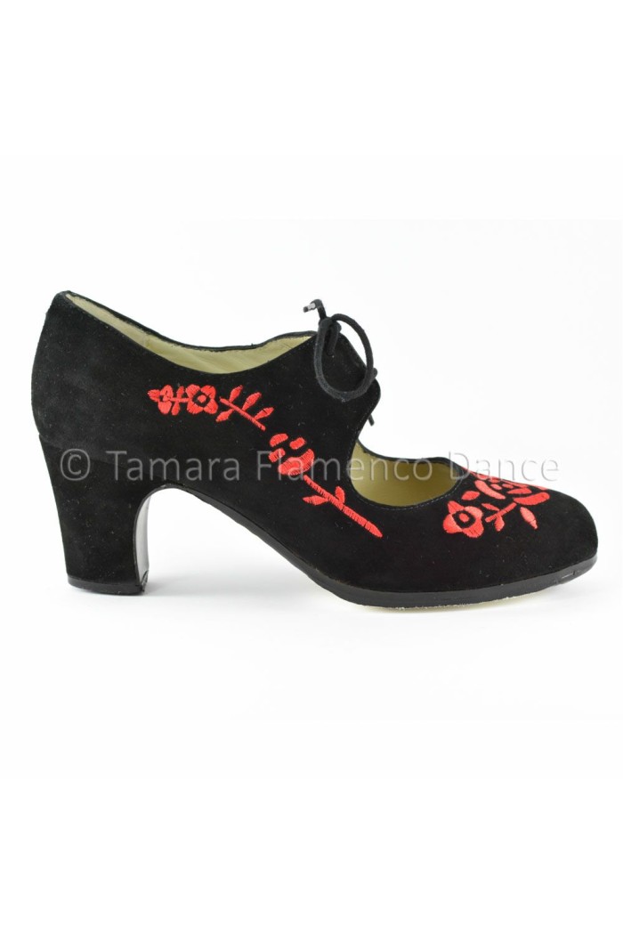 Begoña Cervera Flamenco shoes - Professionals model Flamenco shoes Bordado Cordonera (embroidered) 