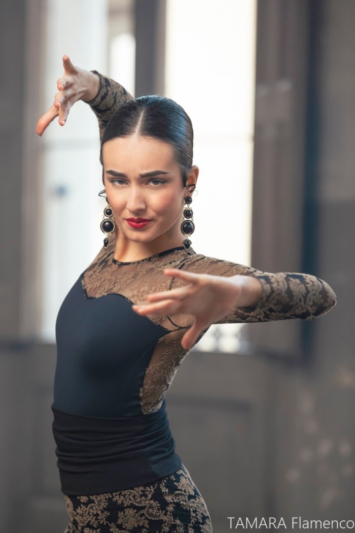 Maillot, body et haut de flamenco FEMME modèle Body Lustre - Tulle et velours 