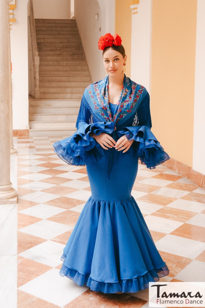 Trajes de Flamenca 2025 Aires de Feria modelo Gloria traje de flamenca azul 