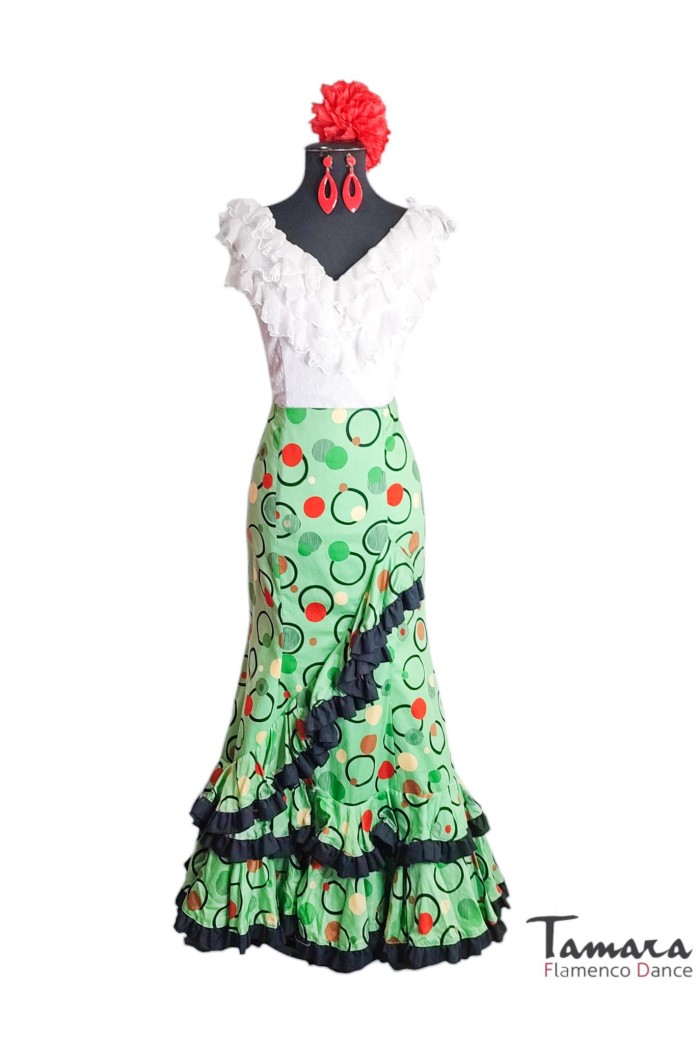 Faldas flamencas y Rocieras modelo Falda andaluza flamenca Primavera 