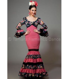 woman flamenco dresses 2016 - Aires de Feria - Soleares fucsia & black with floers