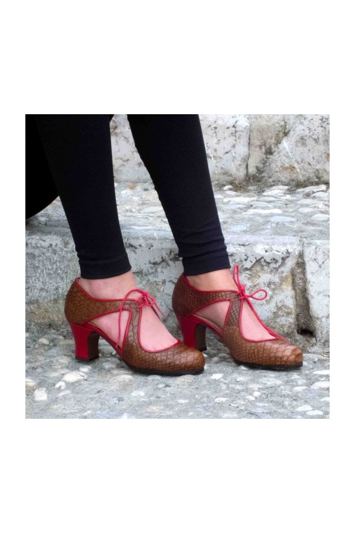 Chaussures de rue flamenco Begoña Cervera Begoña Cervera modèle Escote Rue 