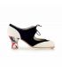 zapatos de flamenco profesionales personalizables - Begoña Cervera - Cordoneria ante y piel serpiente negro y blanco tacon carrete pintado