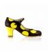 zapatos de flamenco profesionales personalizables - Begoña Cervera - Lunares piel negro y amarillo, tacon carrete amarillo