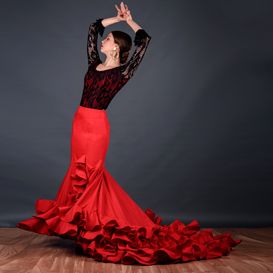 Falda de cola flamenca
