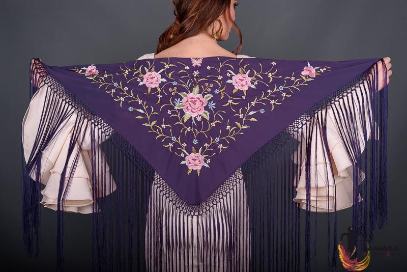 Mantoncillo Florencia - Bordado tonos Rosas