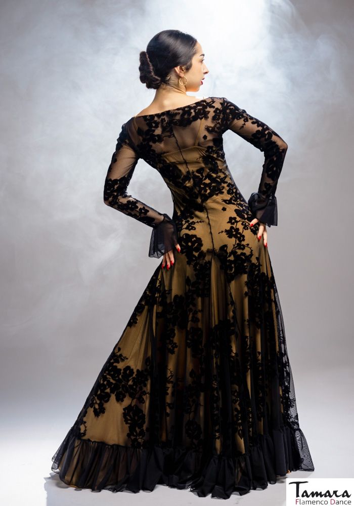 Sobrevestido Raiz - Tul elástico y terciopelo