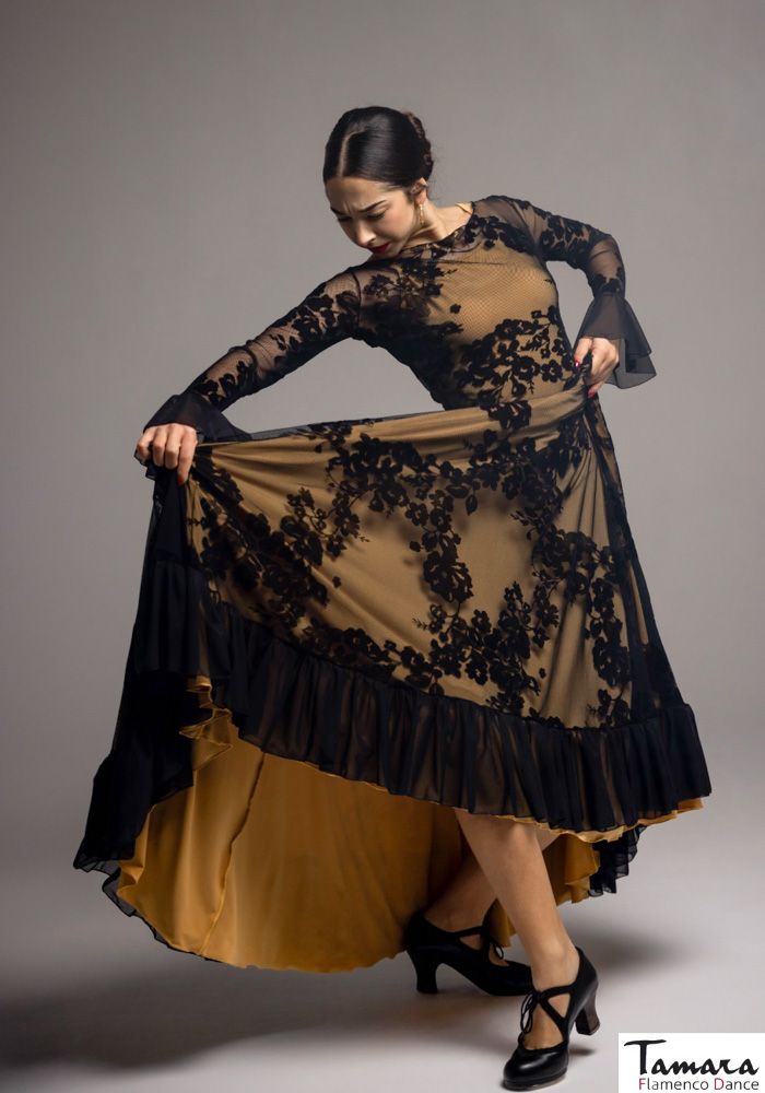 Sobrevestido Raiz - Tul elástico y terciopelo