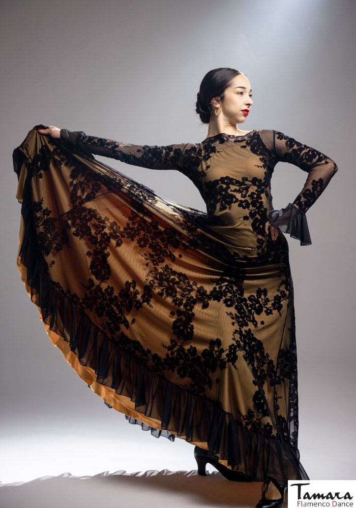 Sobrevestido Raiz - Tul elástico y terciopelo