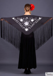 Mantoncillo Florencia - Bordado Blanco Negro