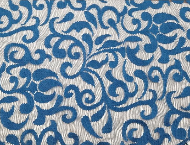 Mantoncillo Mujer - Encaje