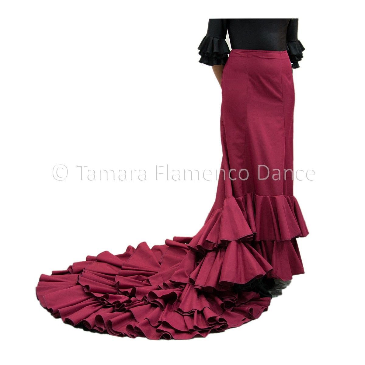 Bata de cola - Básica 4 volantes