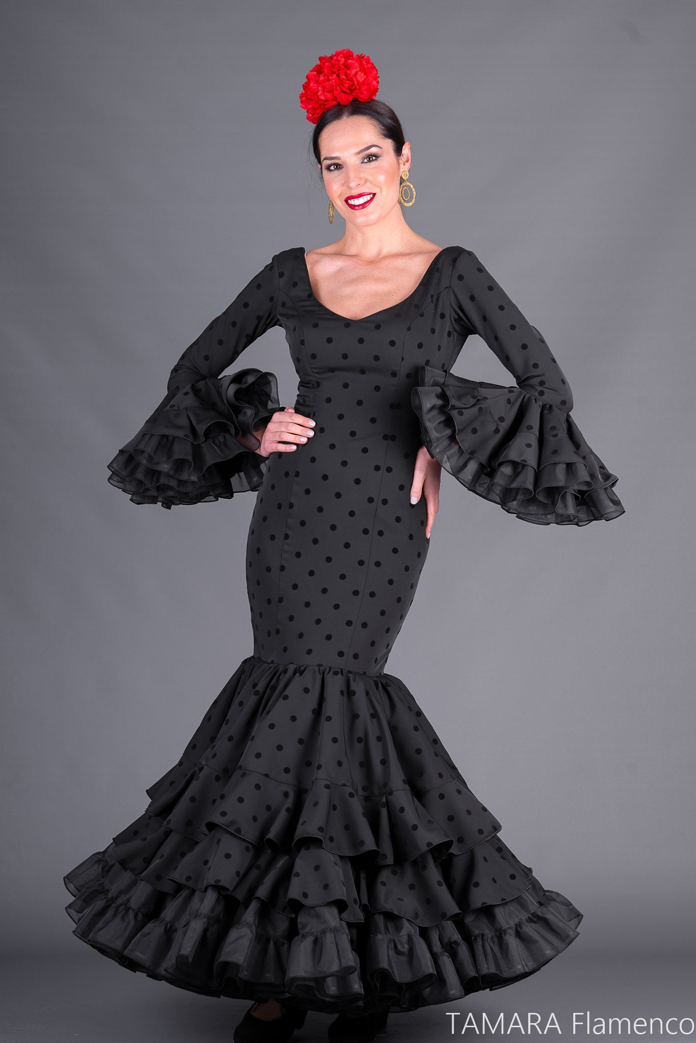 Traje de flamenca Alborea Negro con lunares