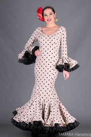 Traje de flamenca Aurora Beig lunar negro