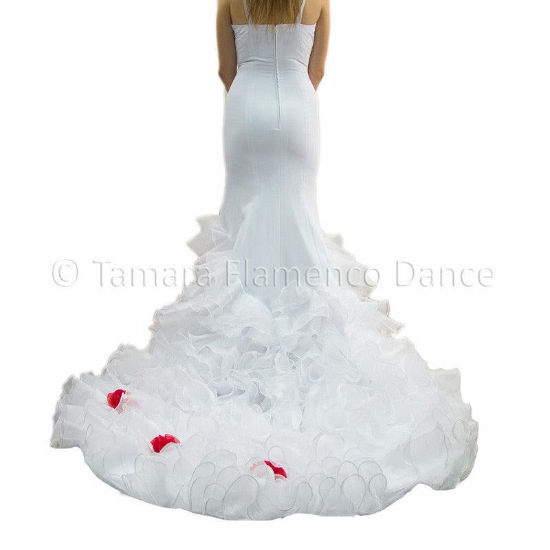 Vestido con bata de cola - Diseño Alicia