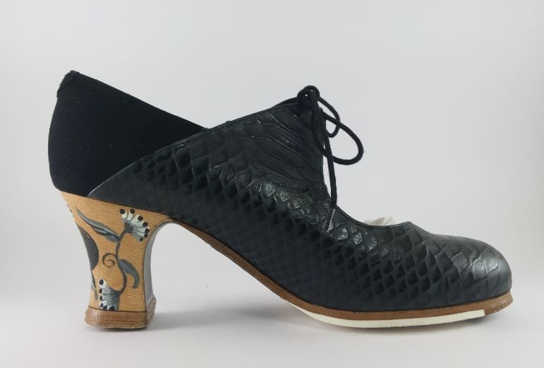 Zapatos de flamenco Arty Negro Carrete 6cm Casilda flor Negro-Gris