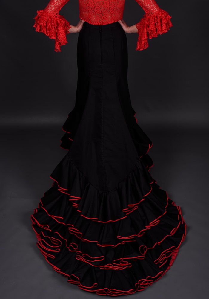 Bata de cola - Profesional 7 volantes