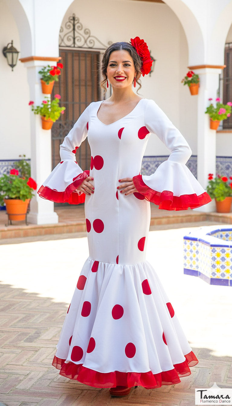Traje de flamenca Juana Blanco lunares rojos
