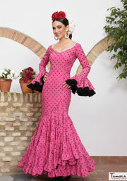 Traje de flamenca Triana fuxia lunares negros