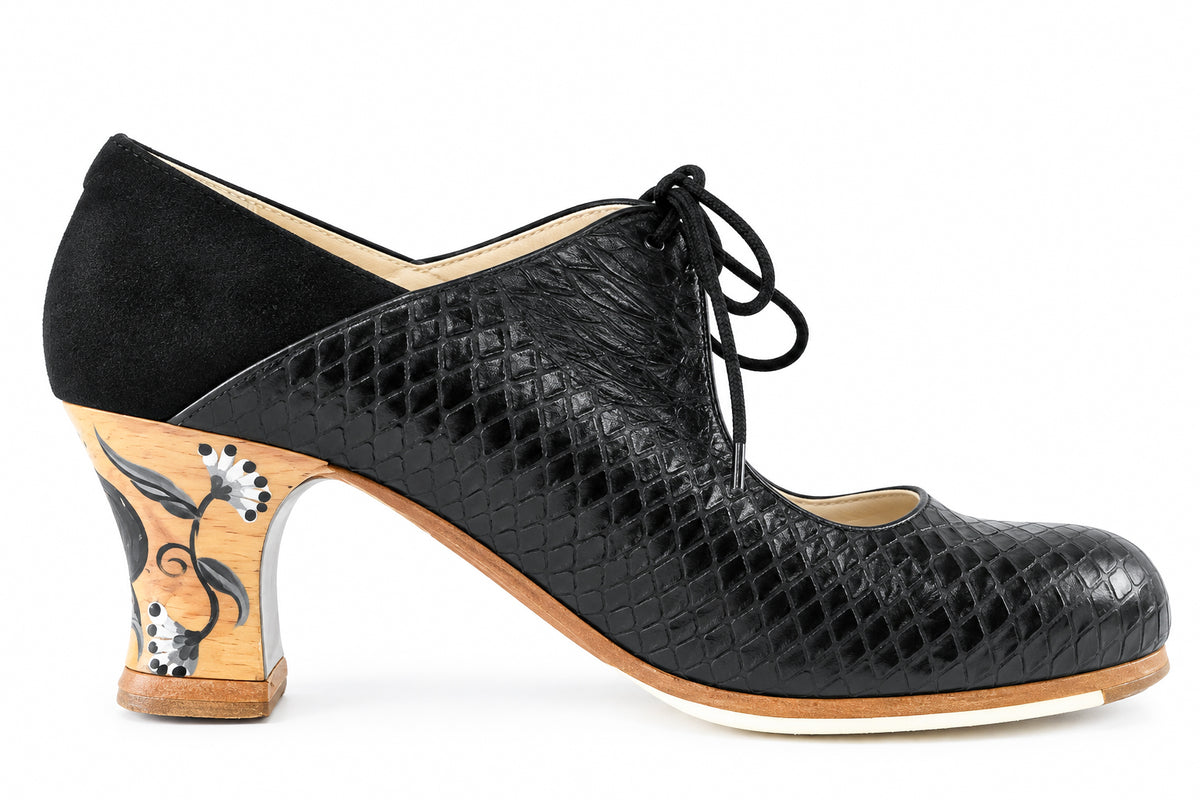 Zapatos de flamenco Arty Negro Carrete 6cm Casilda flor Negro-Gris