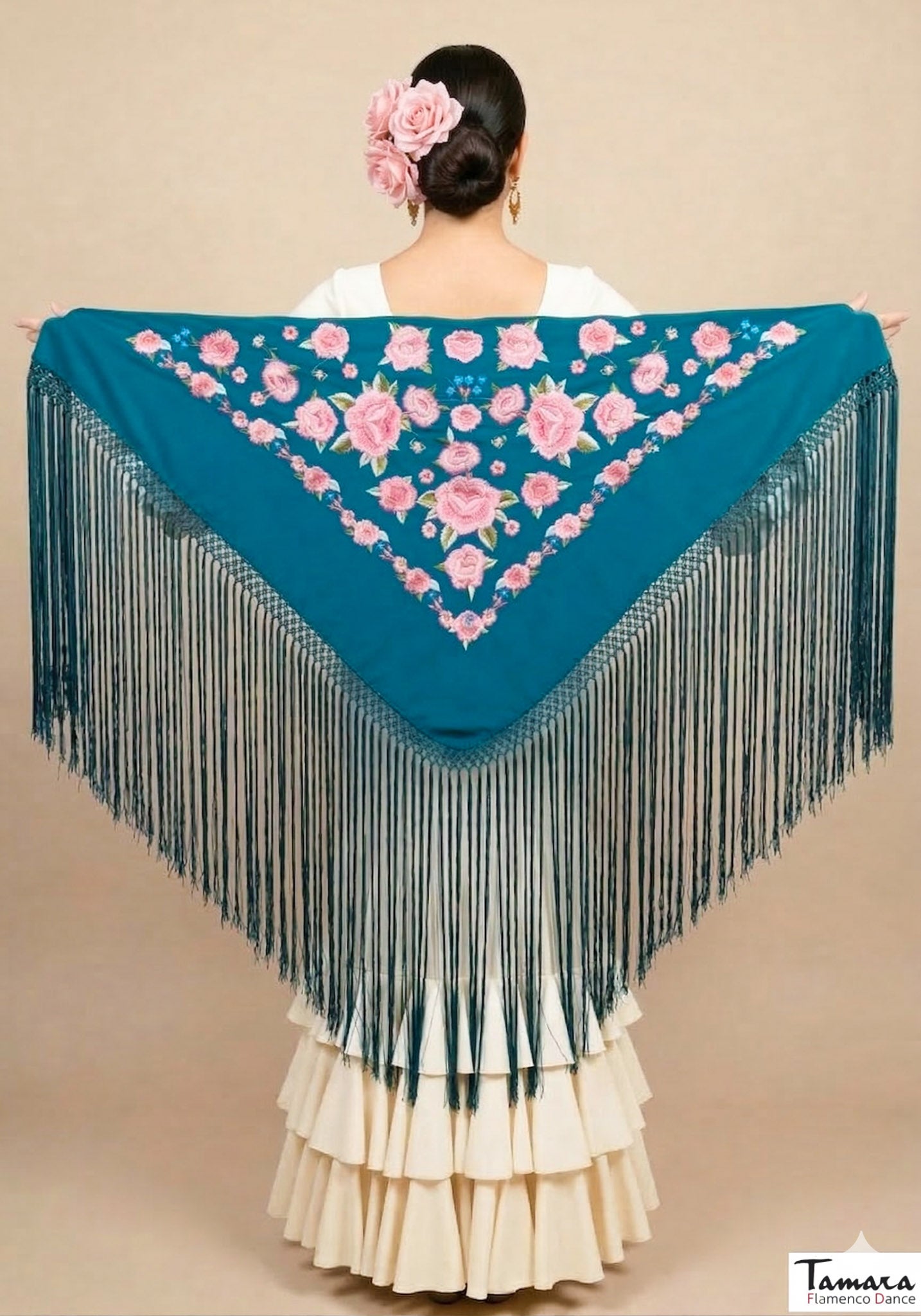 Mantoncillo Verona - Bordado tonos Rosas