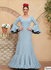 Traje de flamenca Feria celeste oscuro con lunares negros