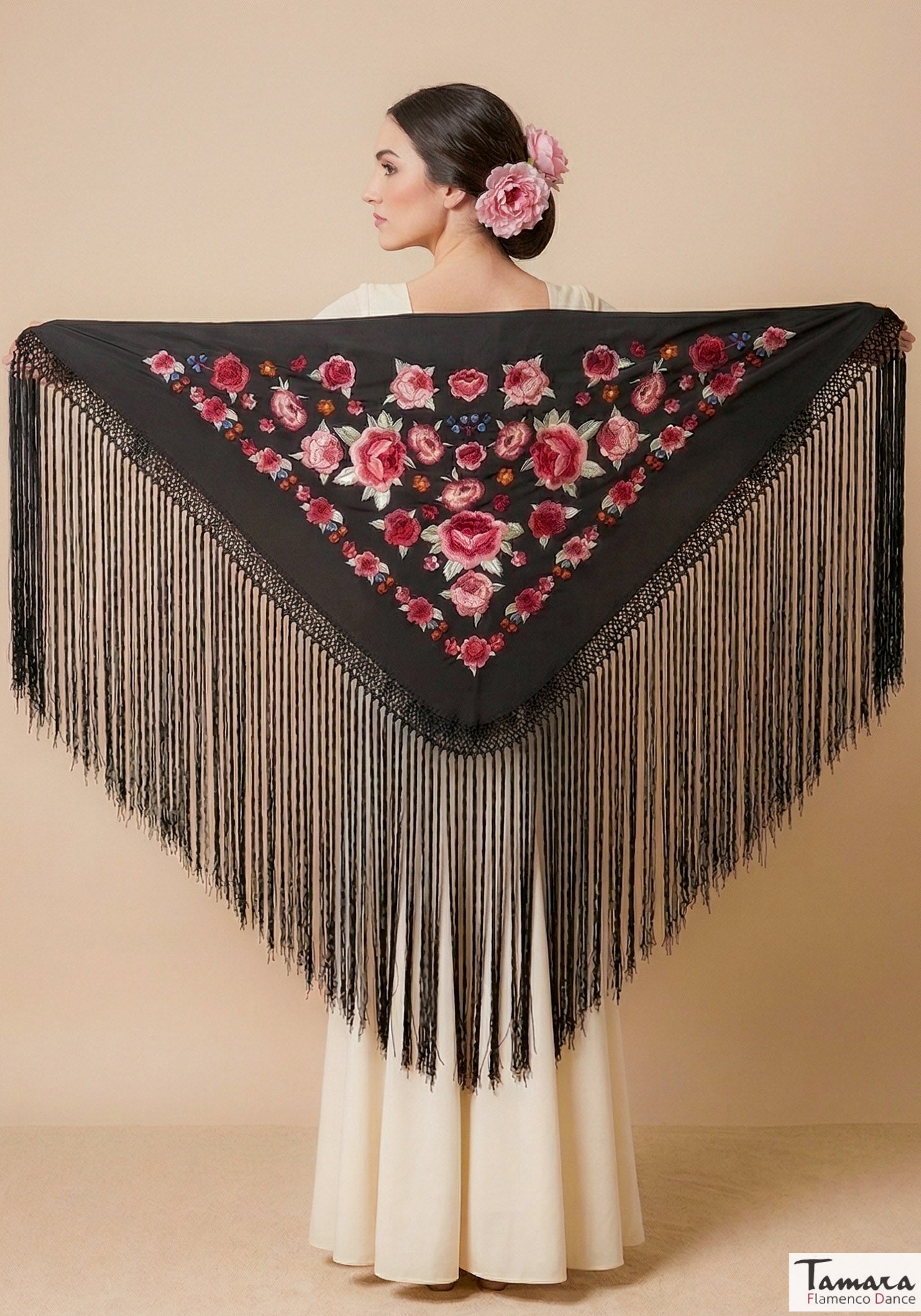 Mantoncillo Verona - Bordado tonos Rosa/Burdeos