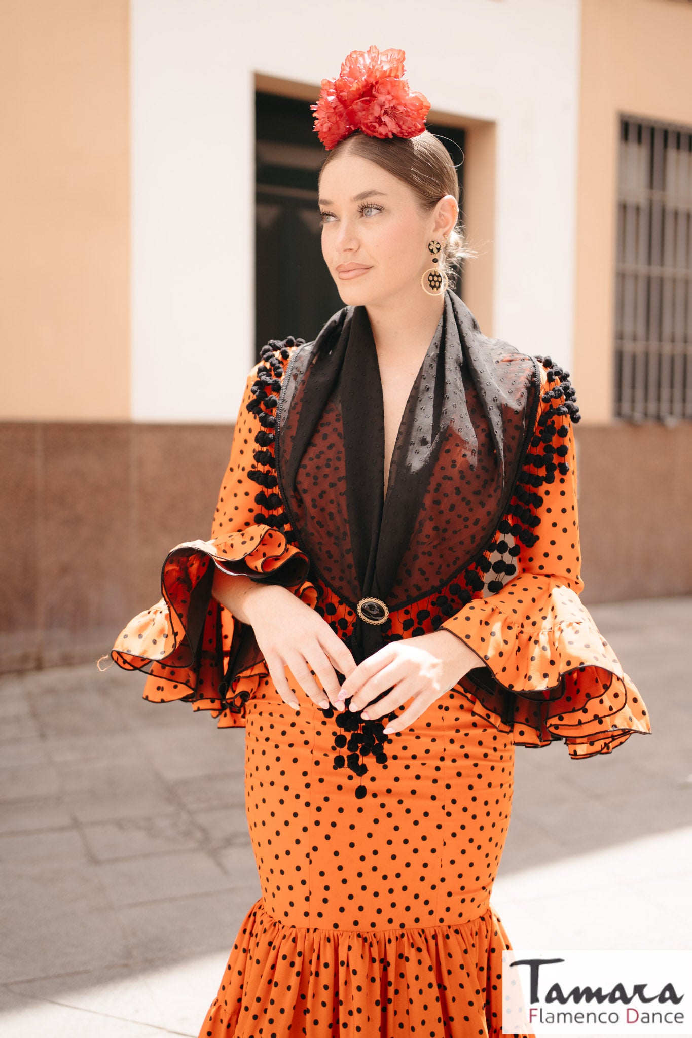Mantoncillo flamenca artesano con madroños